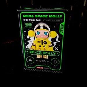Authentic Molly figure , new unopened boxes